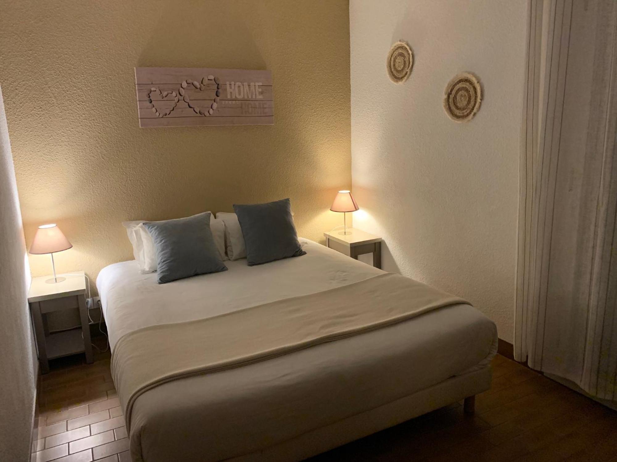 Logis Hotels - Hotel Et Restaurant L'Oceana ลองตง ภายนอก รูปภาพ